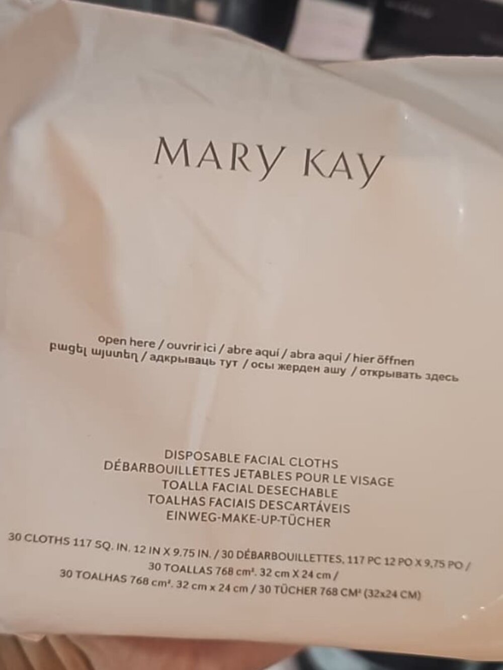 Mary Kay Disposable Facial Cloths Toallas Faciales Desechables 30 Cloths